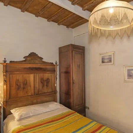 Nocleg ze śniadaniem Due Borghi 3*